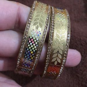 Jaipur menakari bangles with shellac